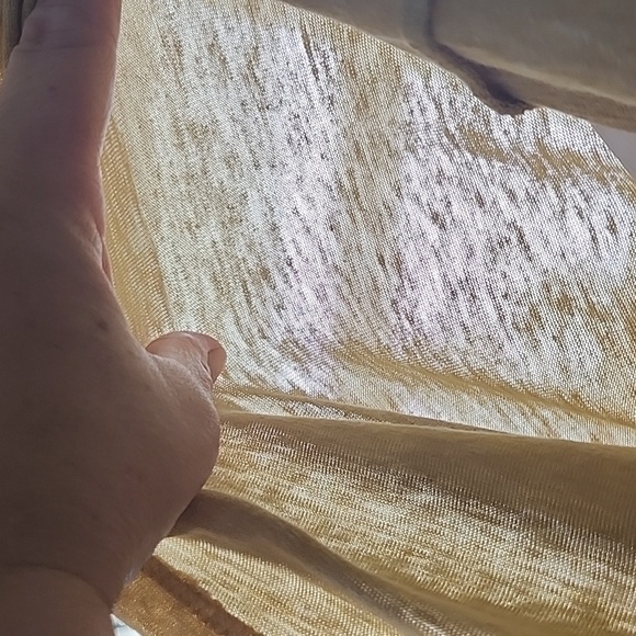 LuLaRoe Heathered Blue and Yellow Randy Raglan Tee NWT - Picture 8 of 11